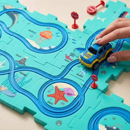Dinosaur Racing Track Set with Dino Cars